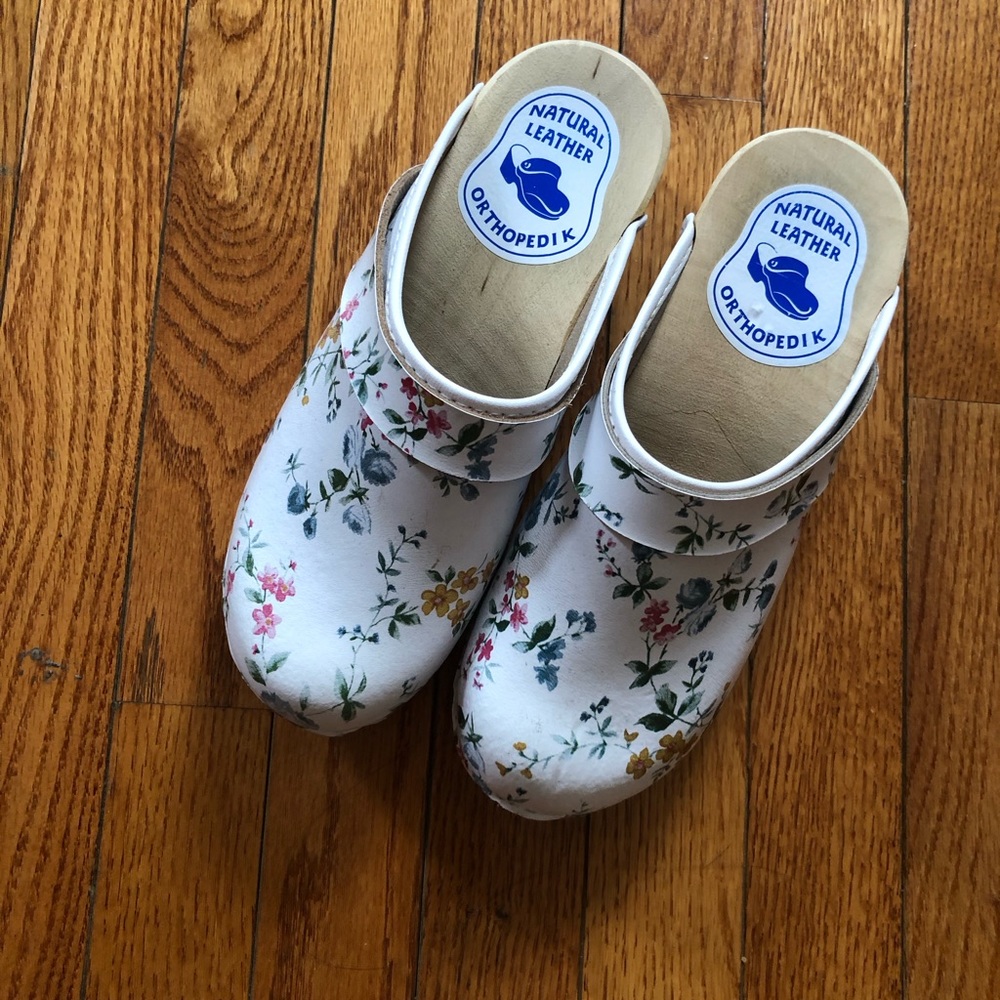 Swedish Orthopedik clogs size 38